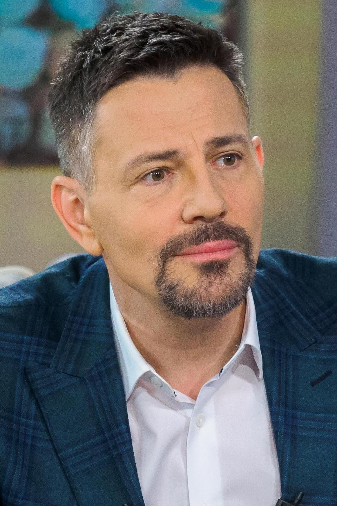 Krzysztof Ibisz as Ormel in Battle of the Sexes