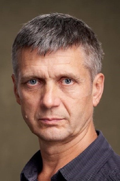 Сергей Удовик as Николай Викторович Терехов (второй муж Лизы, патологоанатом) in The Last Cop