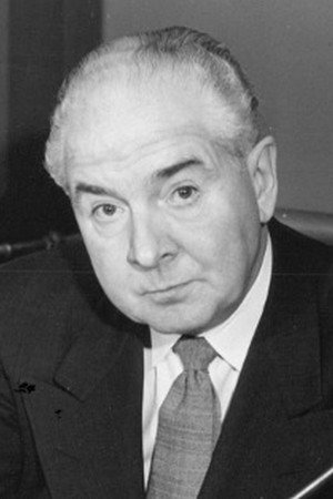 Walter Greaza as The Chief in Treasury Men in Action