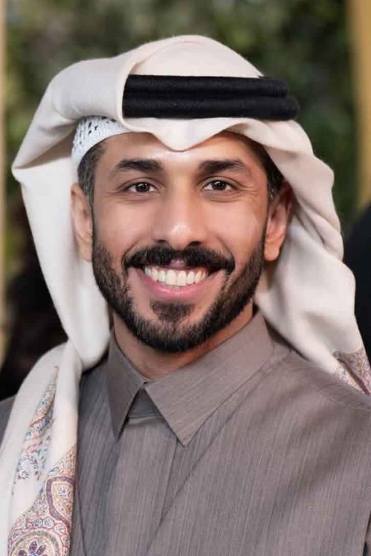 فهد البتيري as فيصل in Red or White