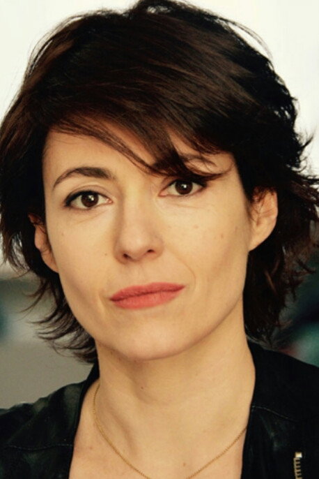 Vanessa Compagnucci as Barbara Magnaghi in The Jewel