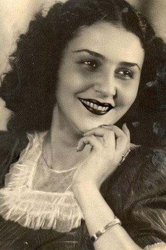 Leyla Bədirbəyli as Khalida in Her Great Heart