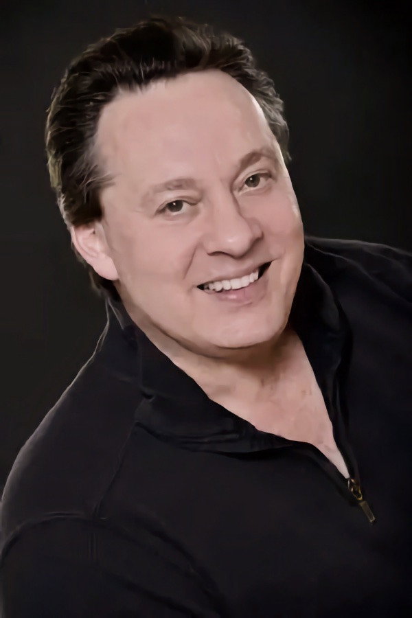 Lance Lewman as Narrator in Ultimate Mars Challenge