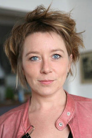 Blandine Lenoir as Daughter in Seul contre tous