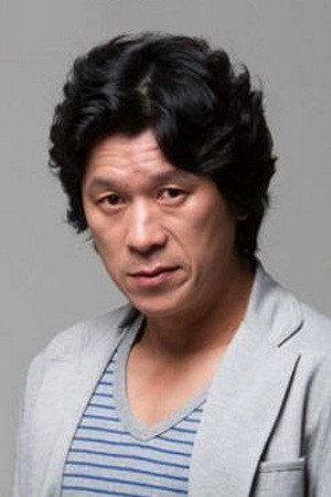 김뢰하 as Moon-seok in A Bittersweet Life