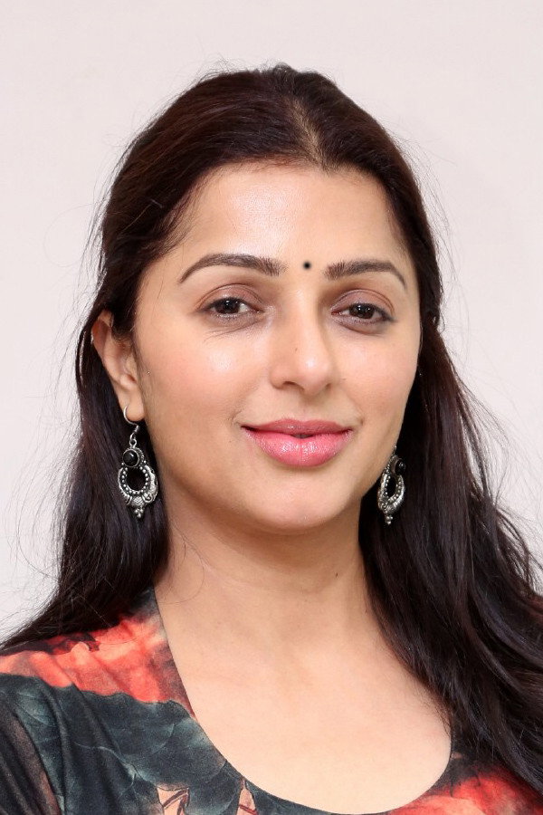 Bhumika Chawla as Nirjara Bharadwaj in Tere Naam