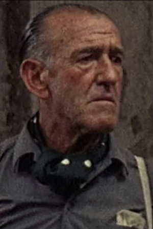 Pedro «Pedrucho» Basauri as Il "Maestro" in The Moment of Truth