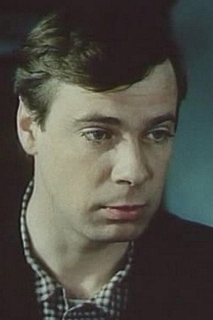 Vadim Yakovenko as Sanya in Youth's First Morning