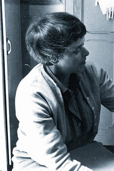 Claire Parker as Self (archive footage) in Dreams about Alfeoni
