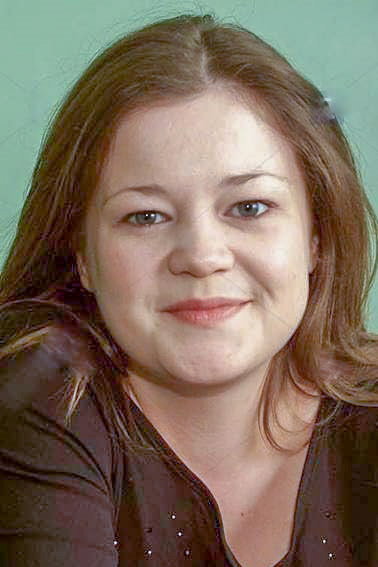 Joanna Griffiths as (voice) in Off the Rails
