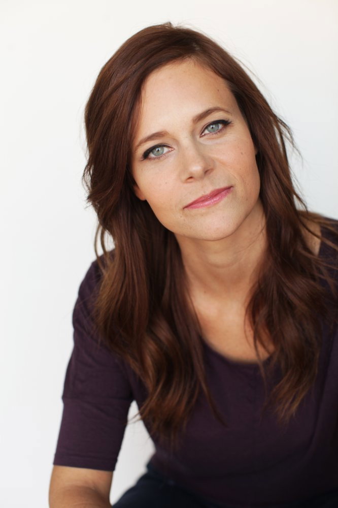 Heather Turman as Brenda in Worst Date, Best Date