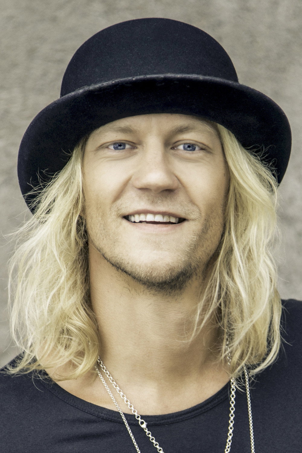 Jukka Hildén as Victim in Conductor
