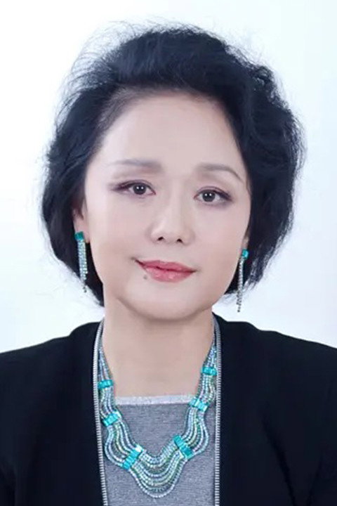 廖学秋 as 郁华明 in 婆婆来了
