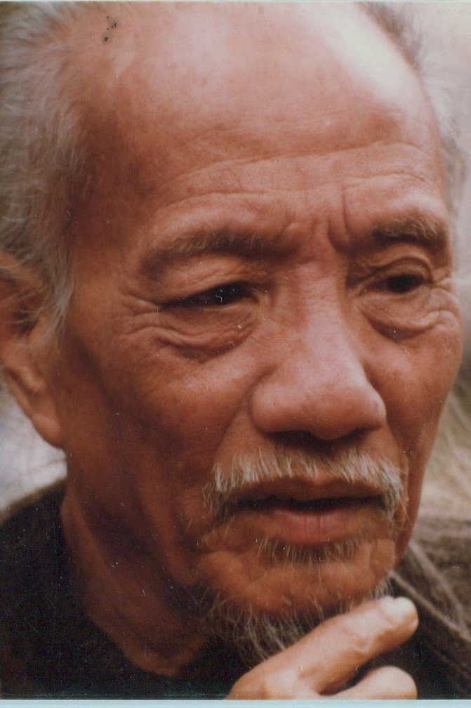 Lộng Chương as Great-great grandfather in Dumb Luck