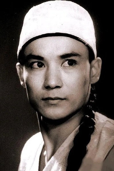 Xun Feng as 阿昌 in 逃港者