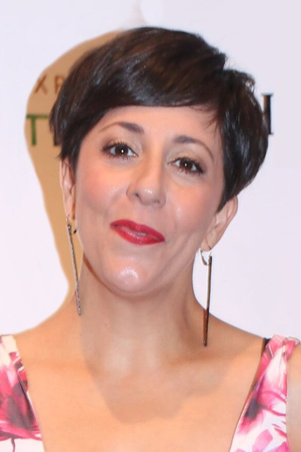 Άνδρη Θεοδότου as Sylvia Sofokleous in Ela sti thesi mou