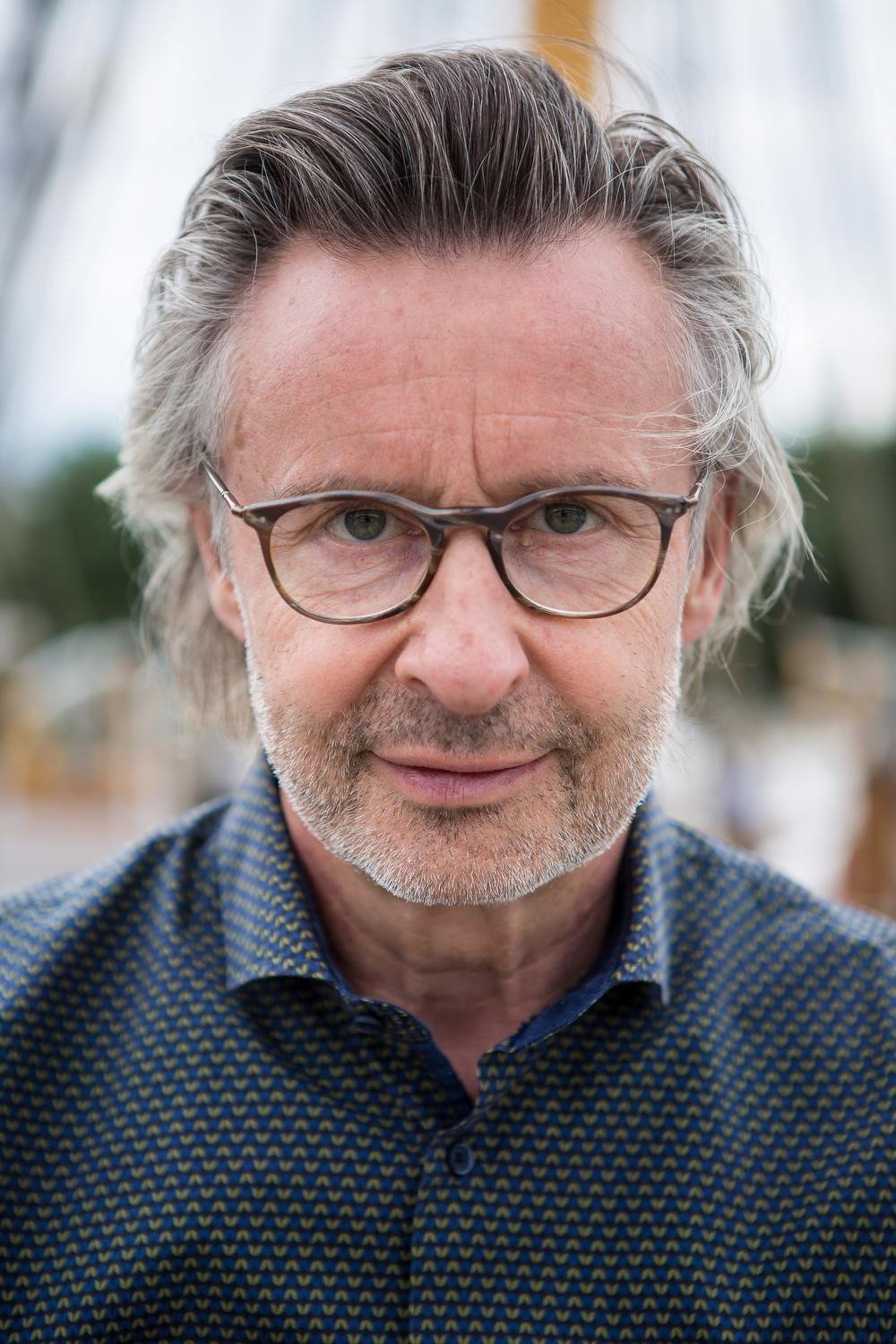 Martin Heylen as Self in God en klein Pierke