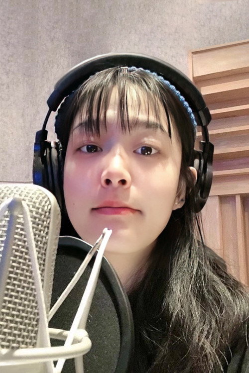 Yiqian Cao as 皮皮 (voice) in 巴啦啦小魔仙之魔法星缘堡