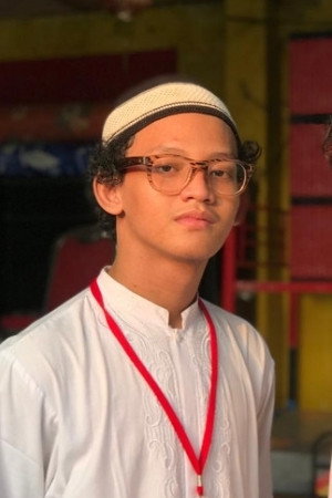 Yusuf Alfriansyah as Ardhitod Pramono in Cinta dan Hal Rumit Lainnya