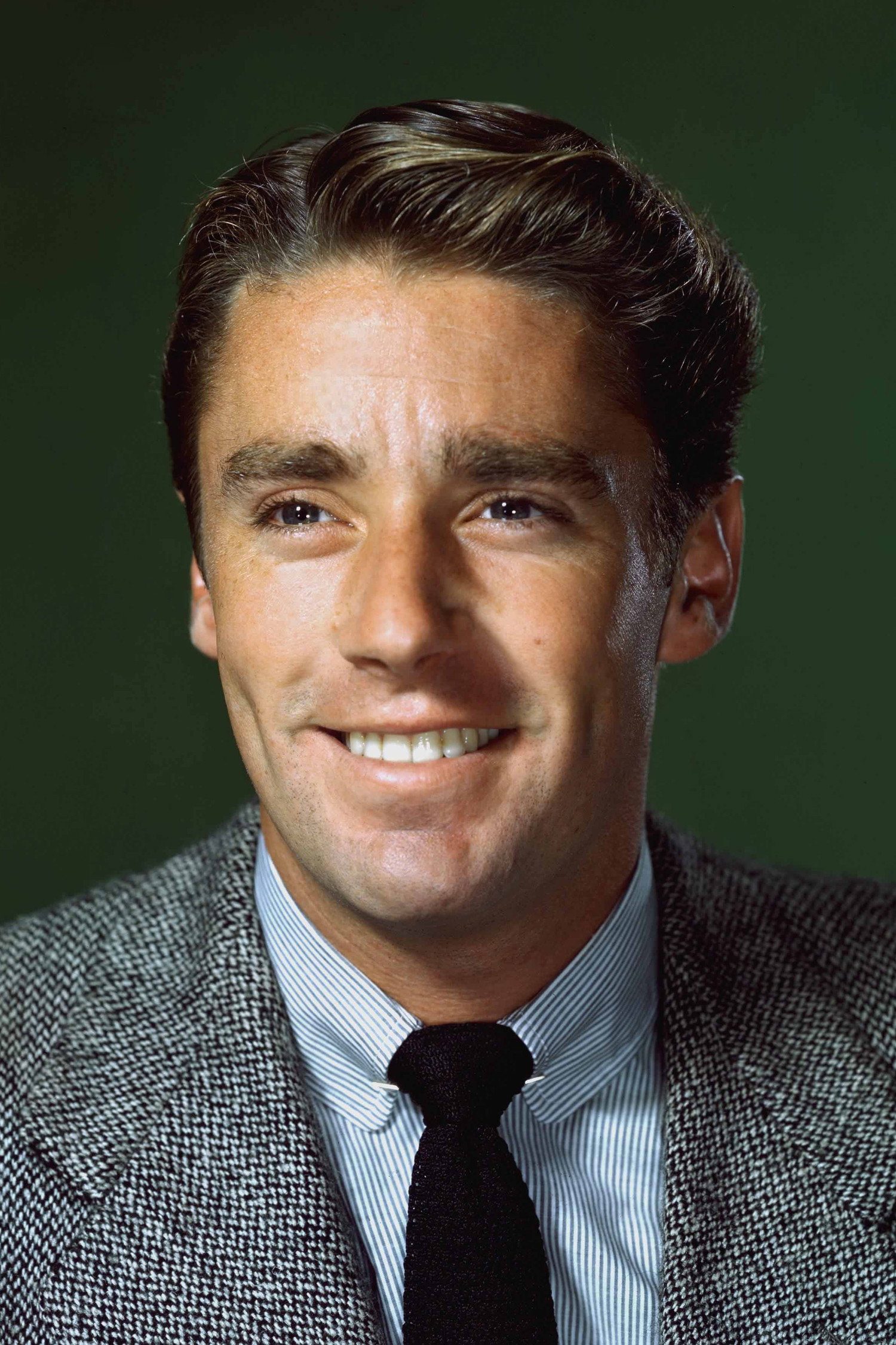 Peter Lawford as Bill Hastings in Dear Phoebe