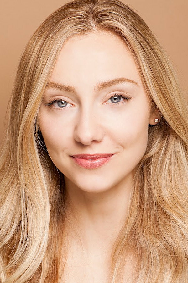 Ashton Solecki as Firefly in Roswell Delirium