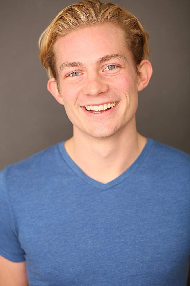Zach Fifer as Tom in Click