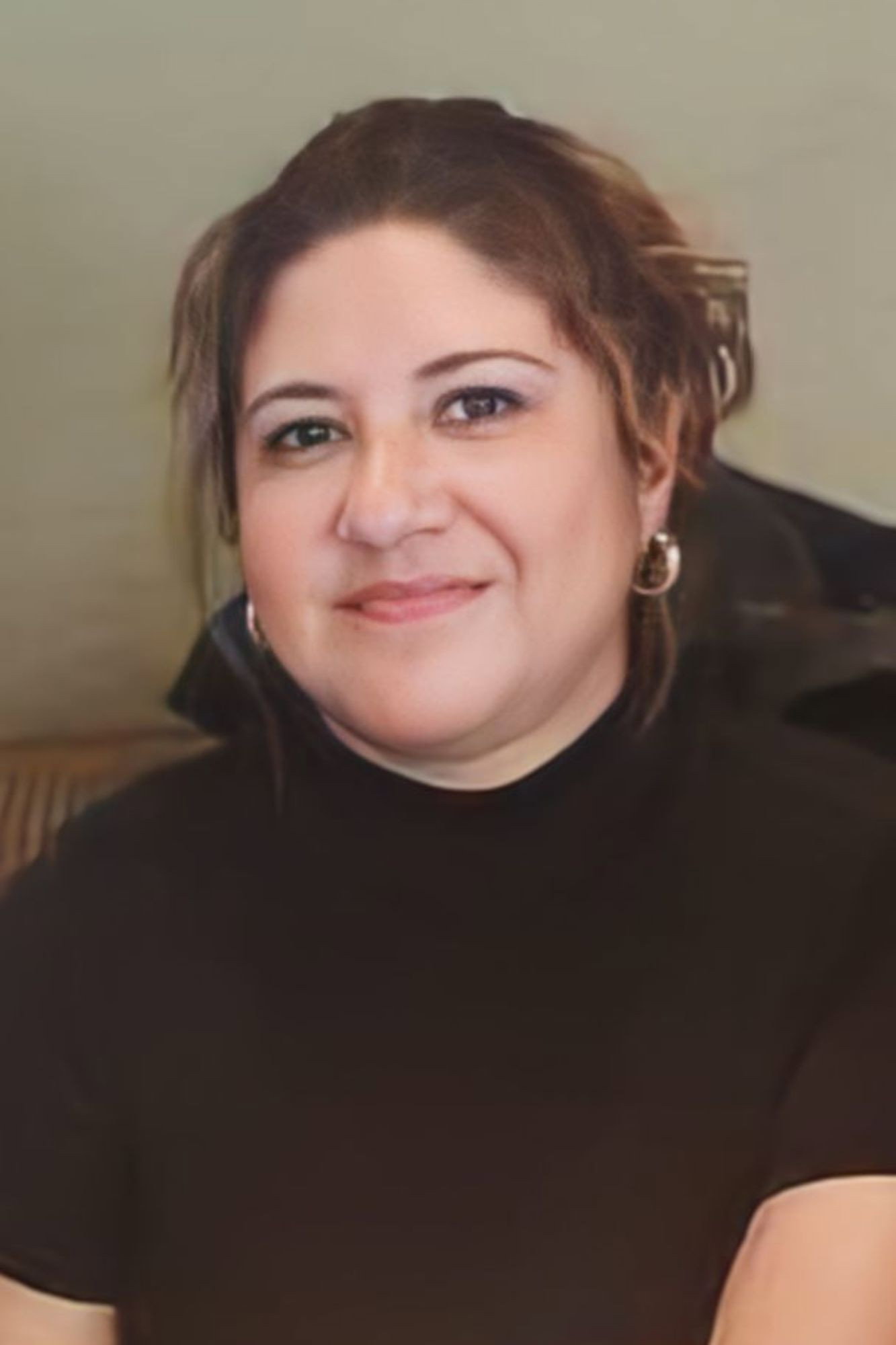 Beatriz Adriana as Amelia Markov (Voz) in Dumontt