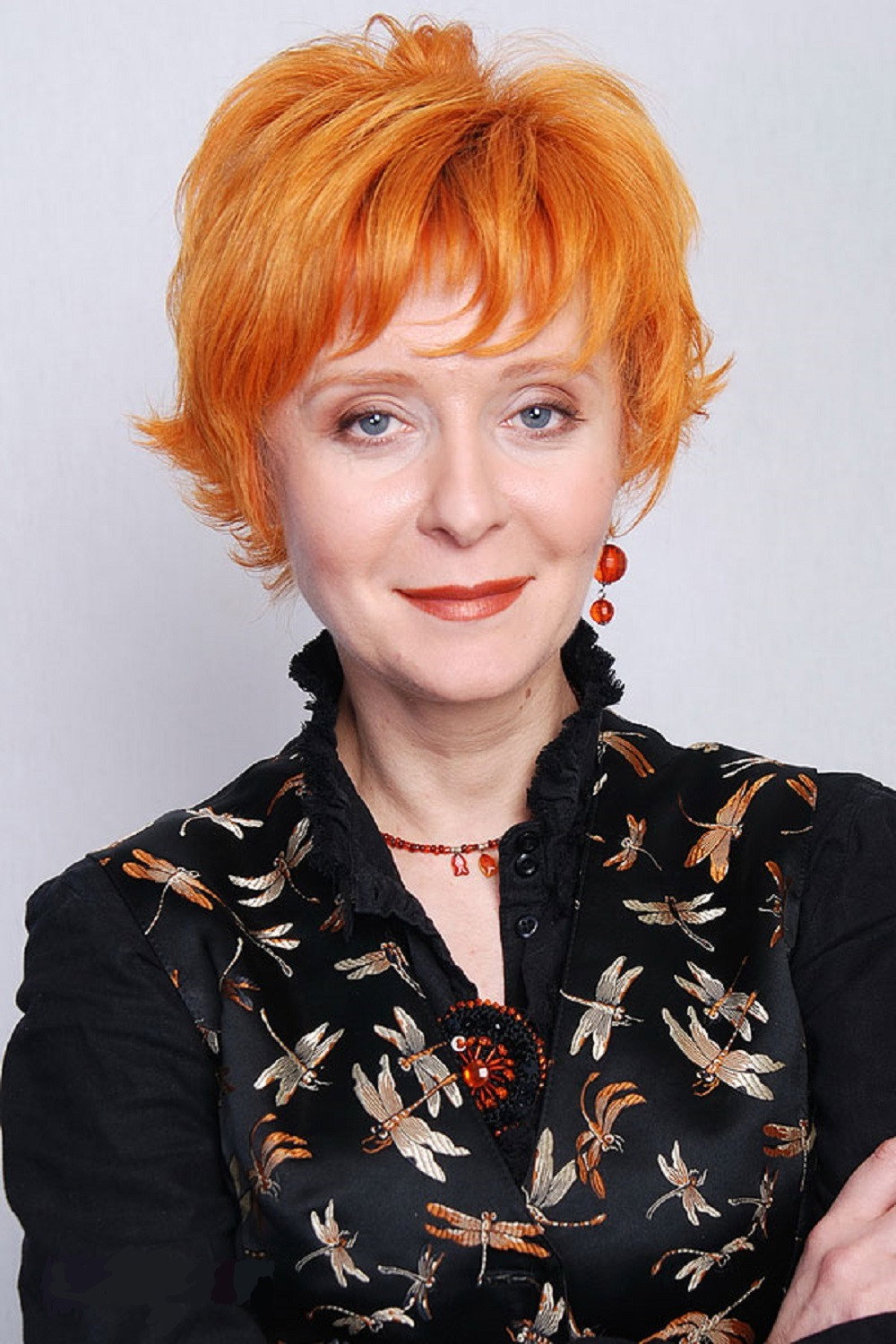 Наталия Фиссон as Svetlana, Alexandr's wife in Strangers of Patience