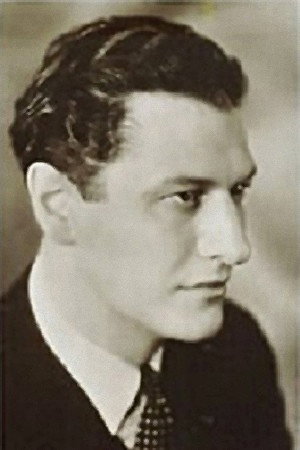 Peter Murray-Hill as Basil Owen in The Outsider