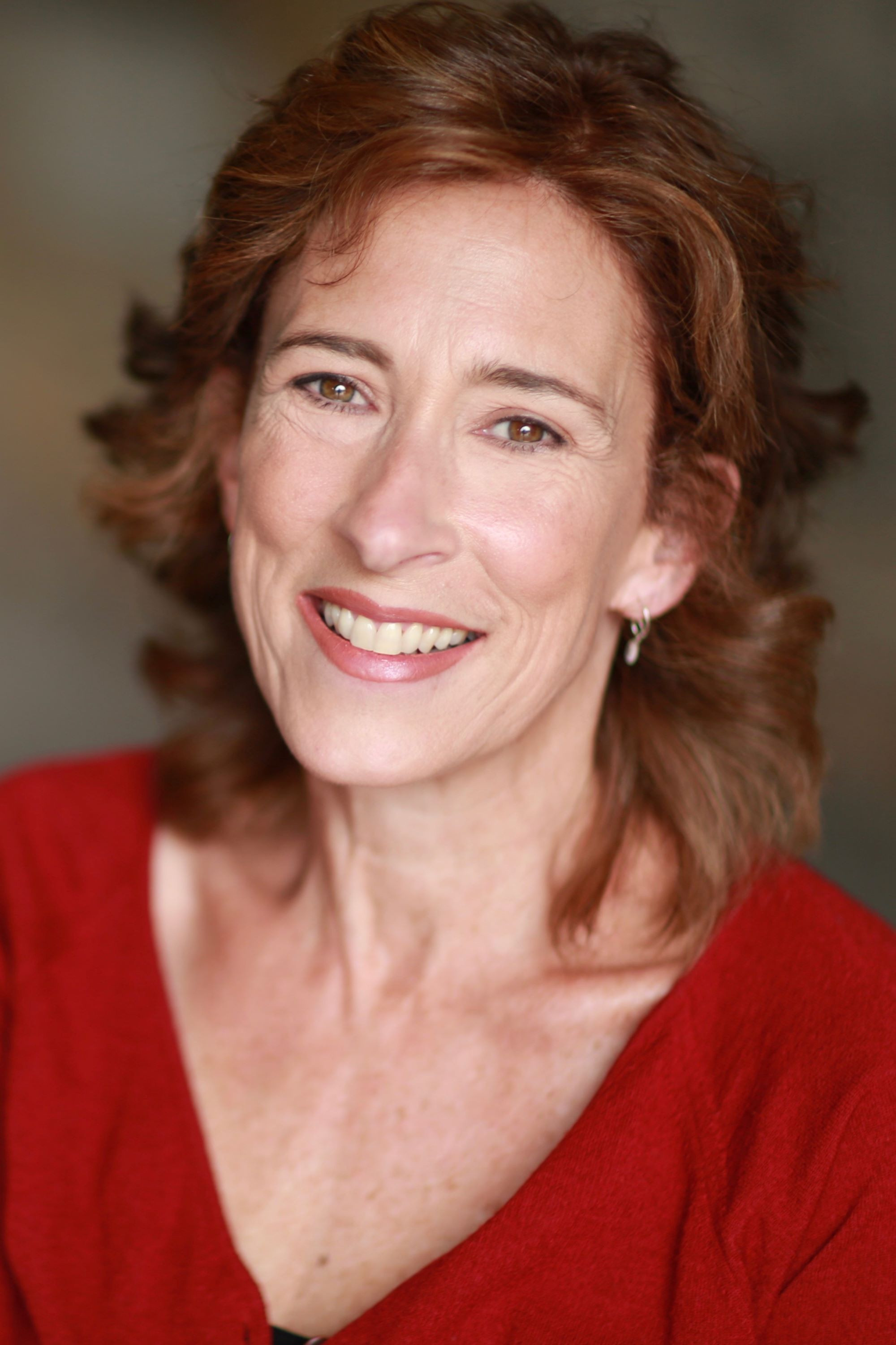 Pamela Stewart as Officer Patsy Melville in Amateur