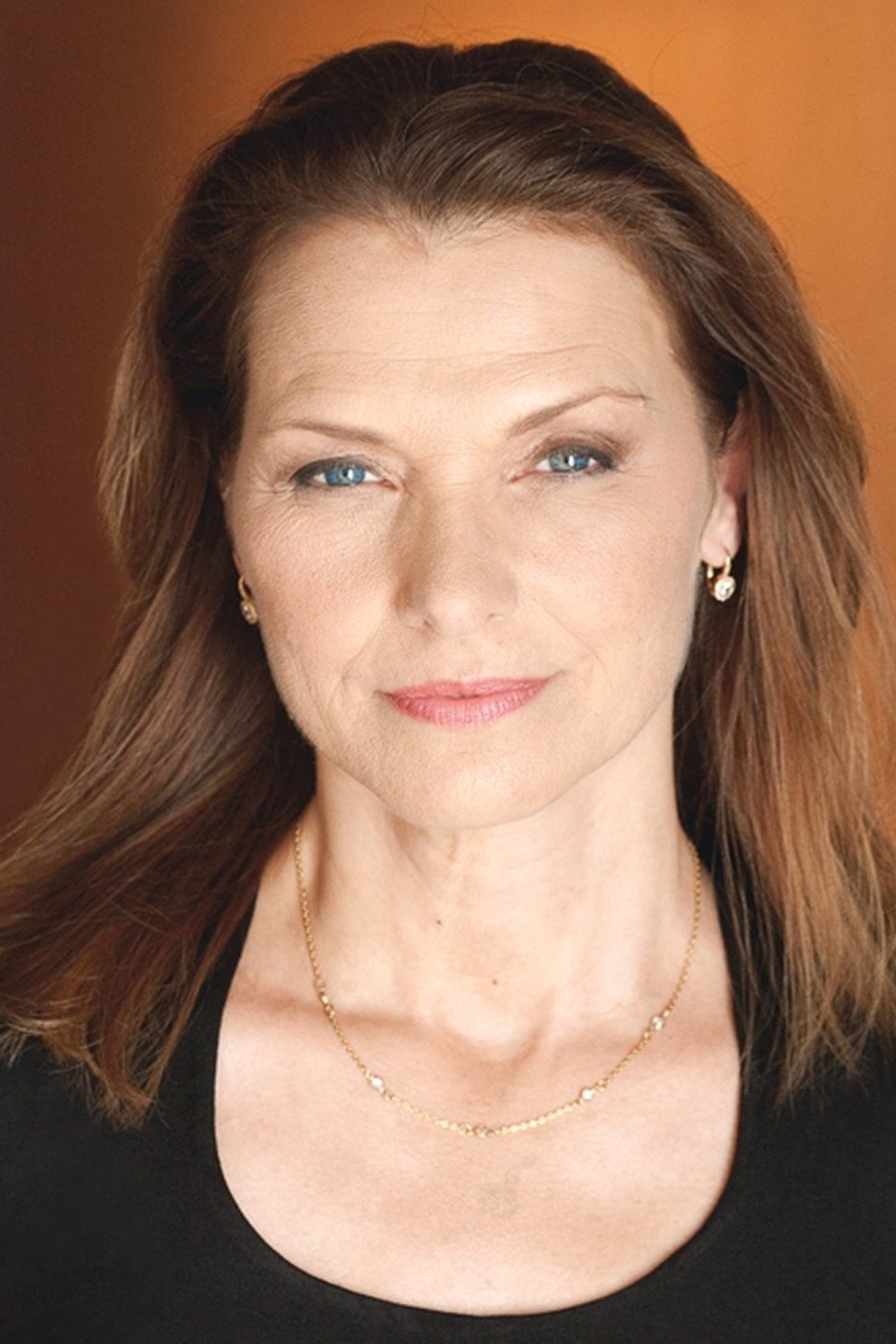 Alice Barrett as Linda in Breaker