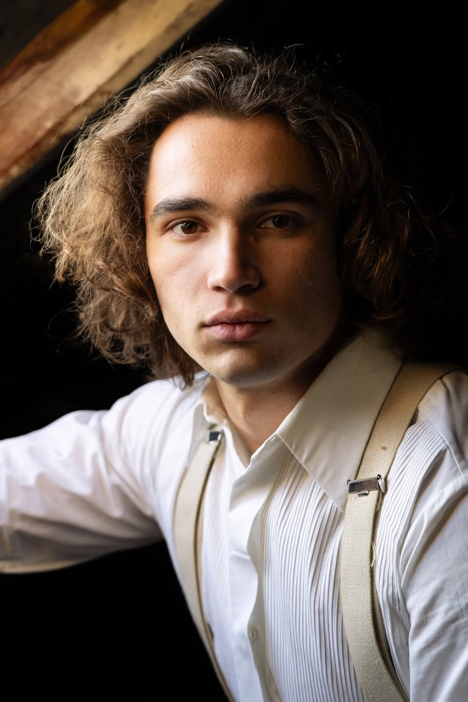 Moritz Uhl as Georg Stoiber in School of Champions