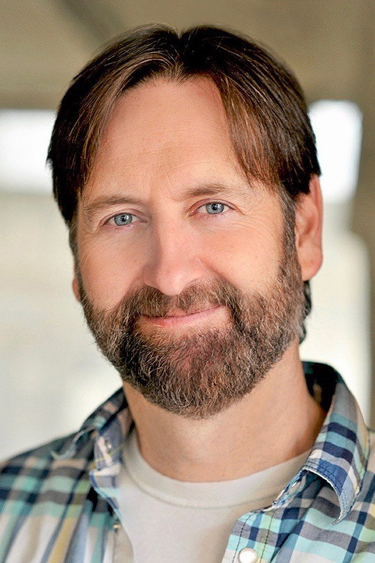 Morgan Simpson as Jefferson Bailey in 7 Faces