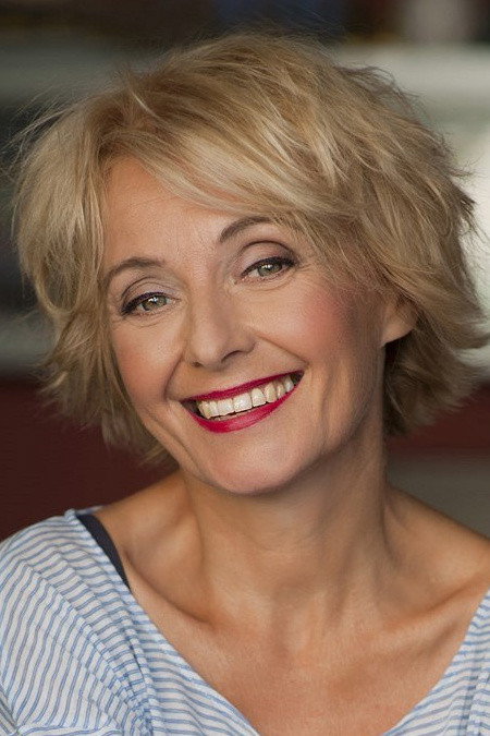 Veronika Žilková as Svatava Nekudová in Brothers and Sisters