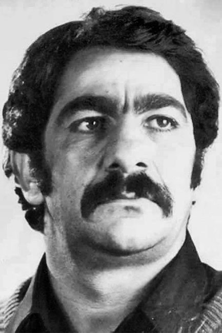 Jalal Pishvaian as Abbas Khalkoob in Night of Strangers