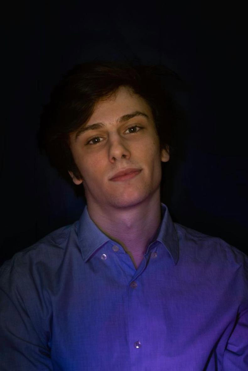 Antônio Miguel Spinelli as Tony in User_666