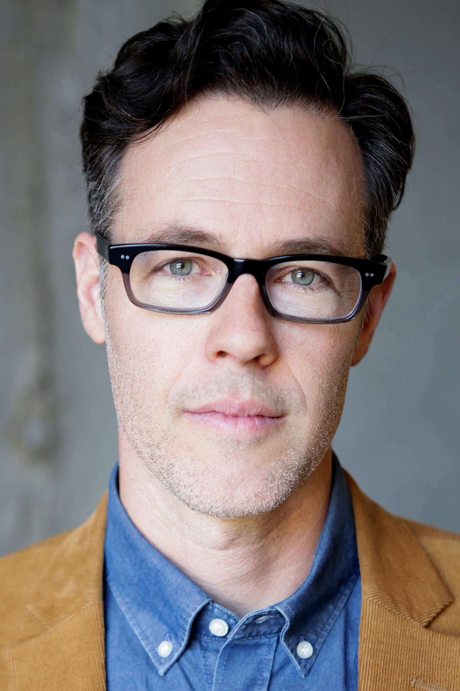 Craig Welzbacher as Mitch McKenzie in Playing House