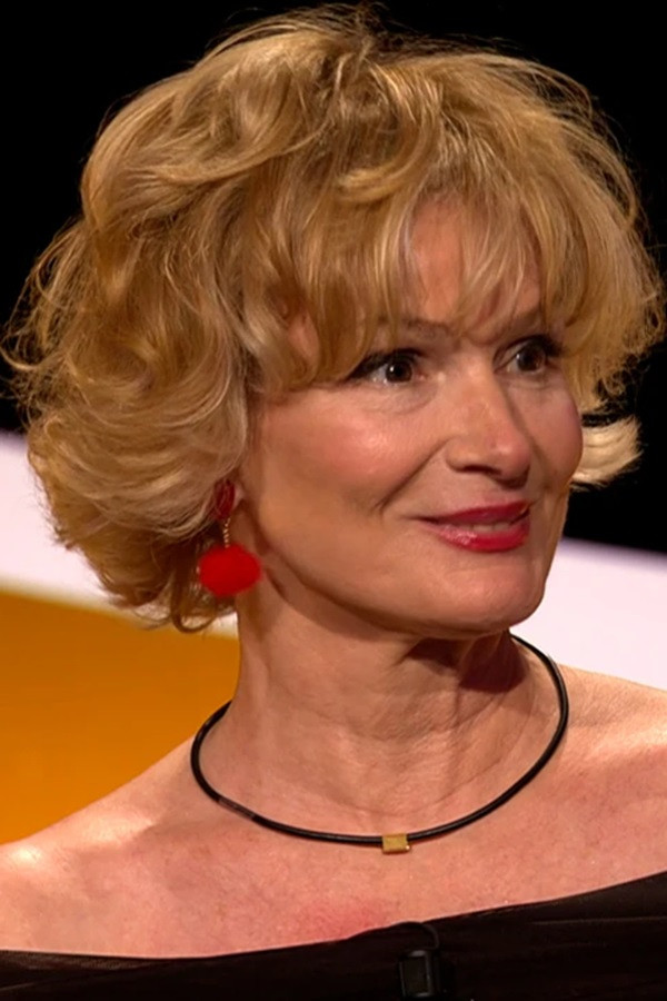 Pascale Platel as Sofia Mann in Jes