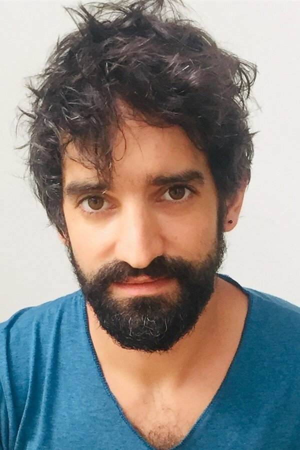 David Murgia as Patrice Lorca in 15 Minutes of War