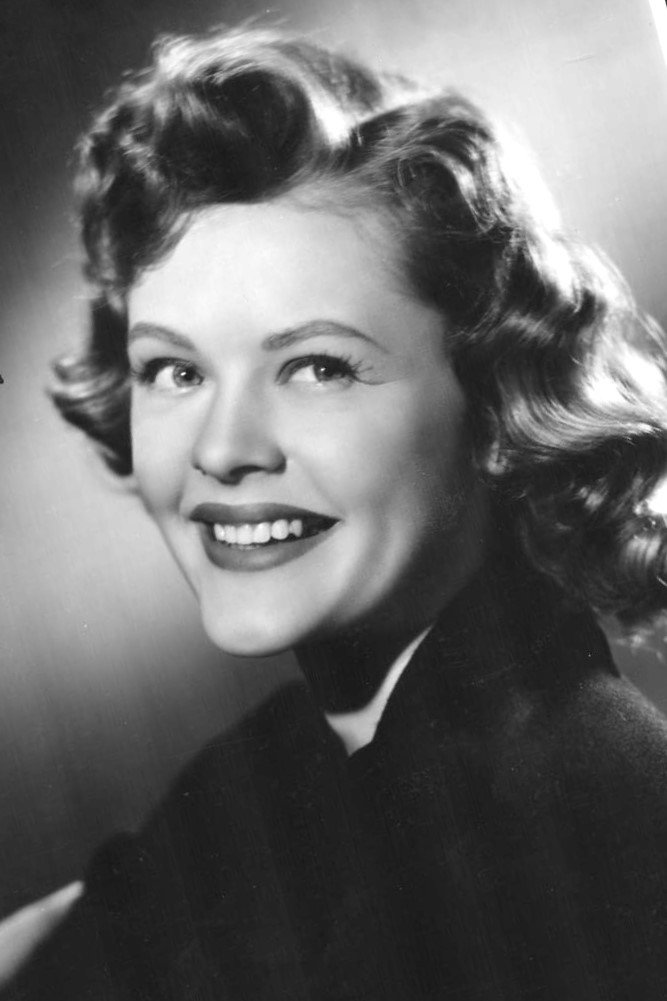 Diana Calderwood as Mary Norchester in Spring Song