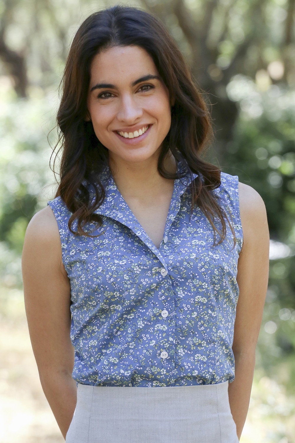 Fariba Sheikhan as Nawja in La unidad