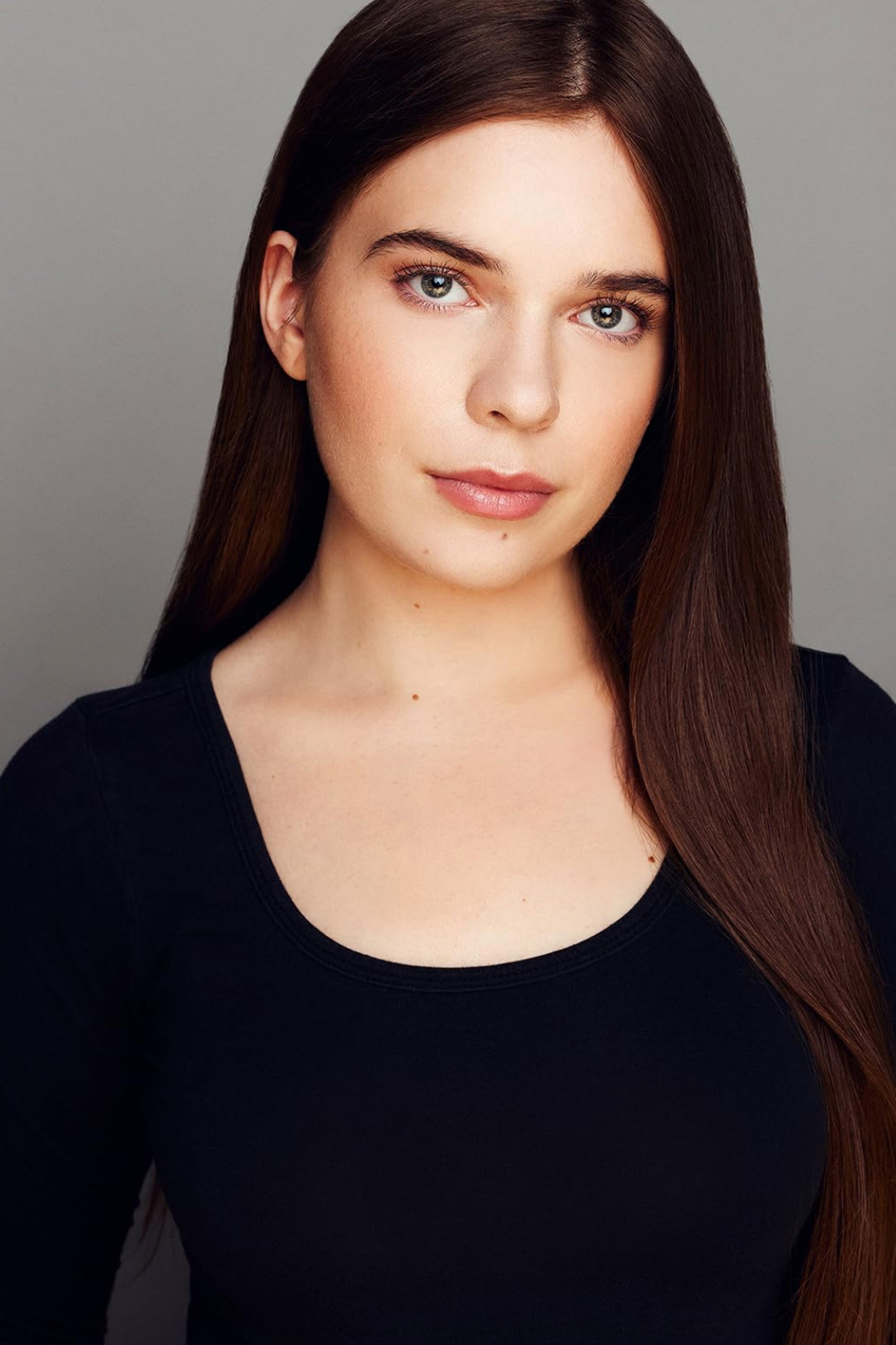 Emily Marcheschi as Donna Geller in Nuclear