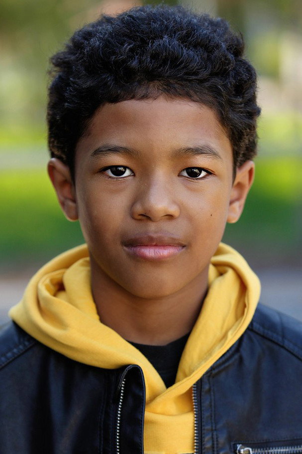 Jakari Fraser as Theodore (voice) in Interrupting Chicken