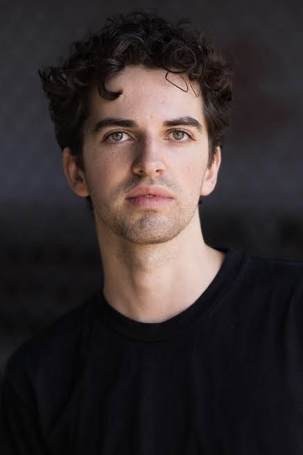 William McKenna as Ben Ripley in Sem Raízes