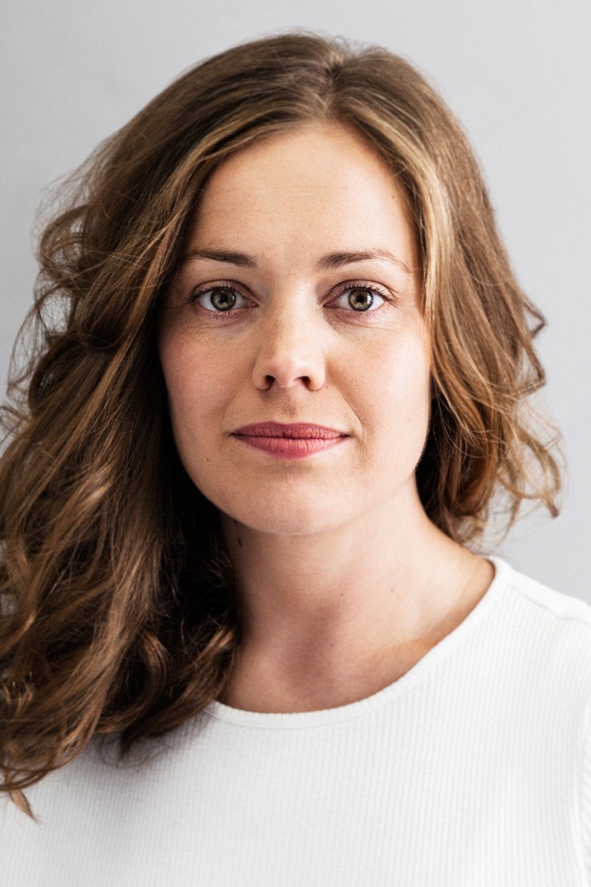 Oona Airola as Maria in Cargo