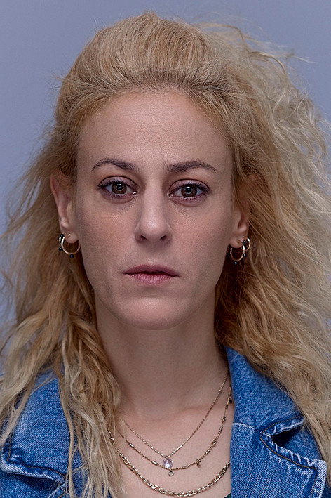 Δήμητρα Βλαγκοπούλου as Χρύσα Χαλκιά in Call me mom