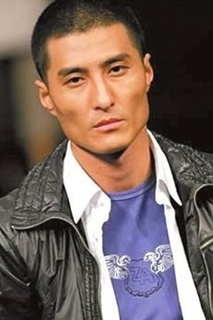 Dong Hu as Tie Shan in The Stand-in