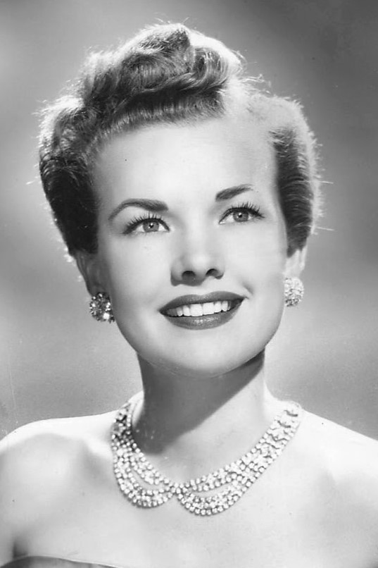 Gale Storm as Joan Abbott, aka Susie Smith in Campus Rhythm