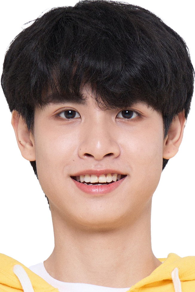 นราวิชญ์ เขื่อนเพชร as Jeab in Crazy Love, Moo-Moo!