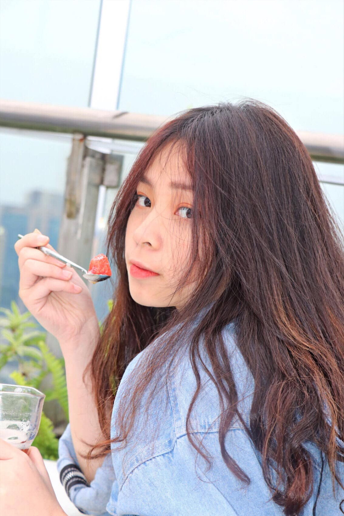 Huyền Diệp as Thuỳ Linh in School's Out! Let's Date Now!
